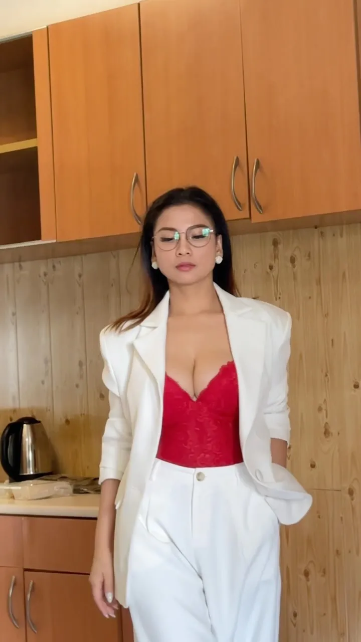 Tanya Chinita - tanya-chinita-7.webp